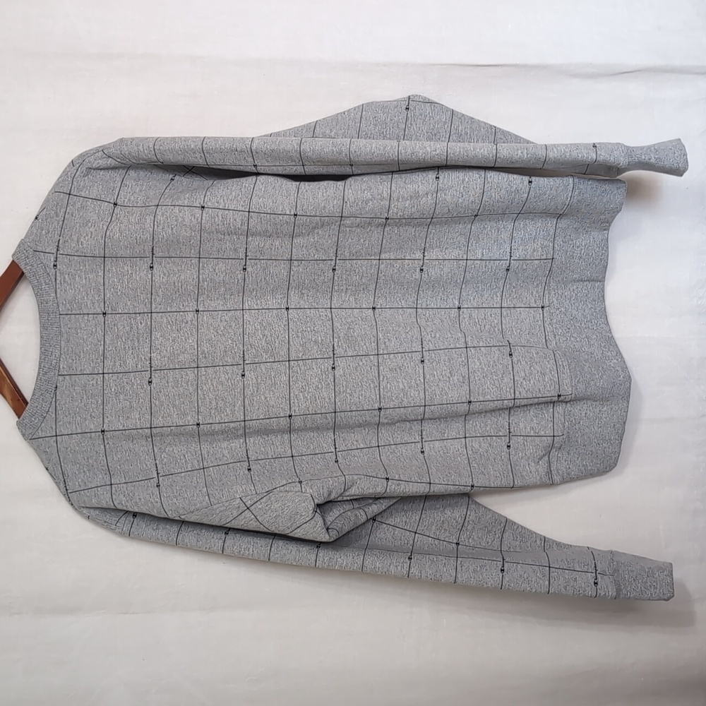 Champion Grey Navy Grid Print Crewneck Sweatshirt Size Medium - Picture 6 of 6